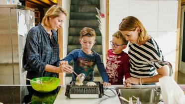 Rode Neuzen Koekjes en meer lekkers in Sofie in de keuken van Evi Hanssen