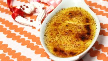 3 maal crème brulée met cuberon, vanille en citroengras