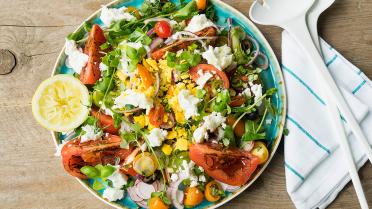 Tomatensalade 'Tel Aviv style' met burrata 