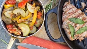 Ratatouille met gegrilde steak