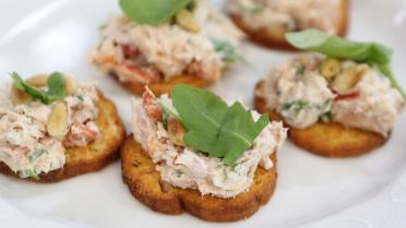 Toastje met Italiaanse tonijnsalade