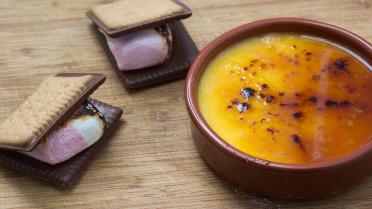 Crème brûlée met s’mores van Tjop’s