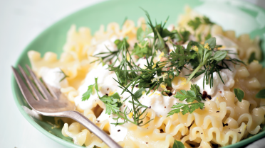 Pasta 'Mafalde Corte' met ricotta en verse tuinkruiden