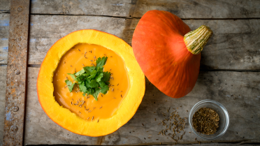 Pompoensoep met curry, koriander en komijn