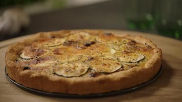 Quiche met courgette, spinazie en champignons