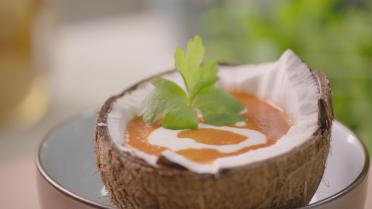 Open Keuken met Sandra Bekkari: Kokos-tomatensoep