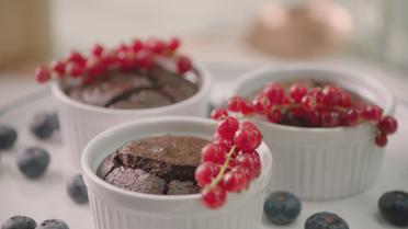 Open keuken met Sandra Bekkari: Chocolade-courgettesoufflé