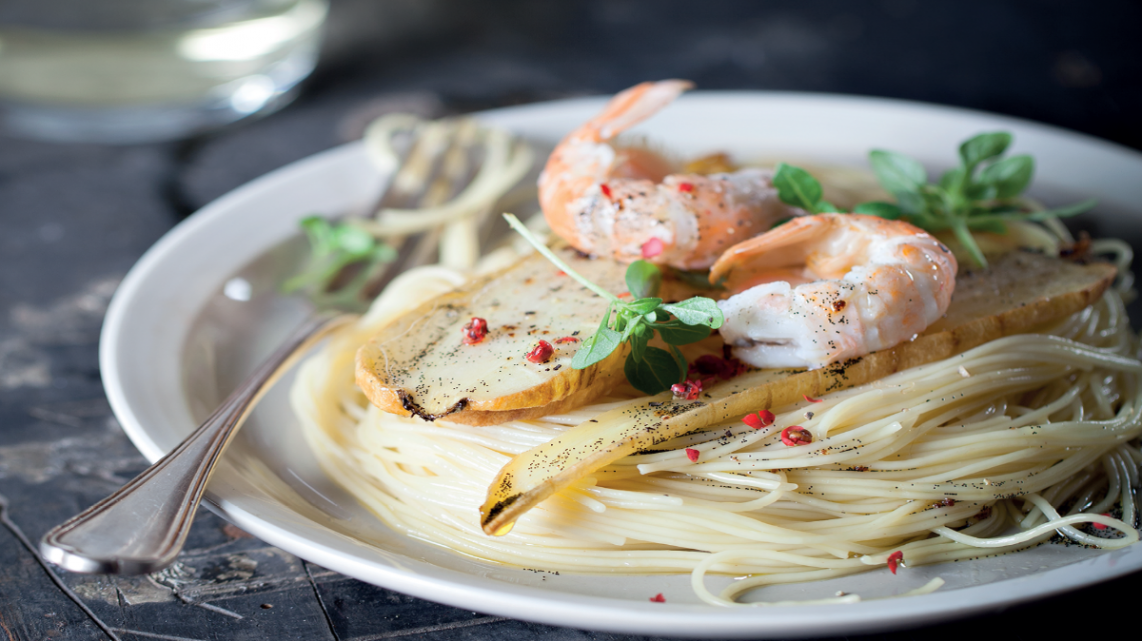 Capellini Barilla® met langoustines en met vanille gegrilde pastinaak