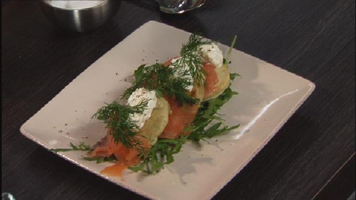 Blini's met gerookte zalm