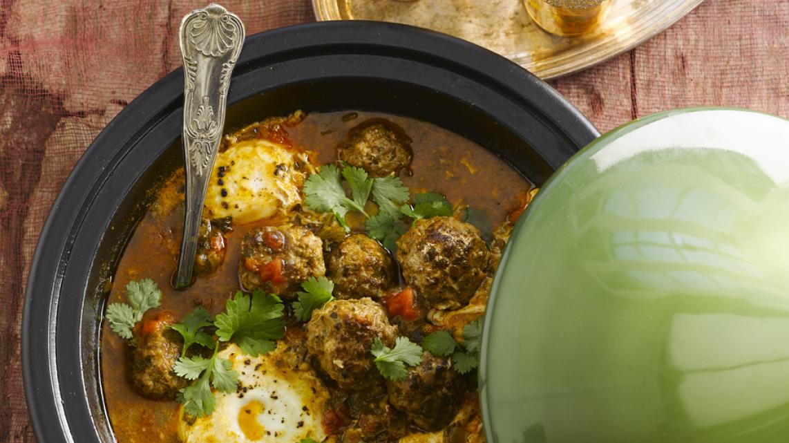 Tajine met kefta en ei